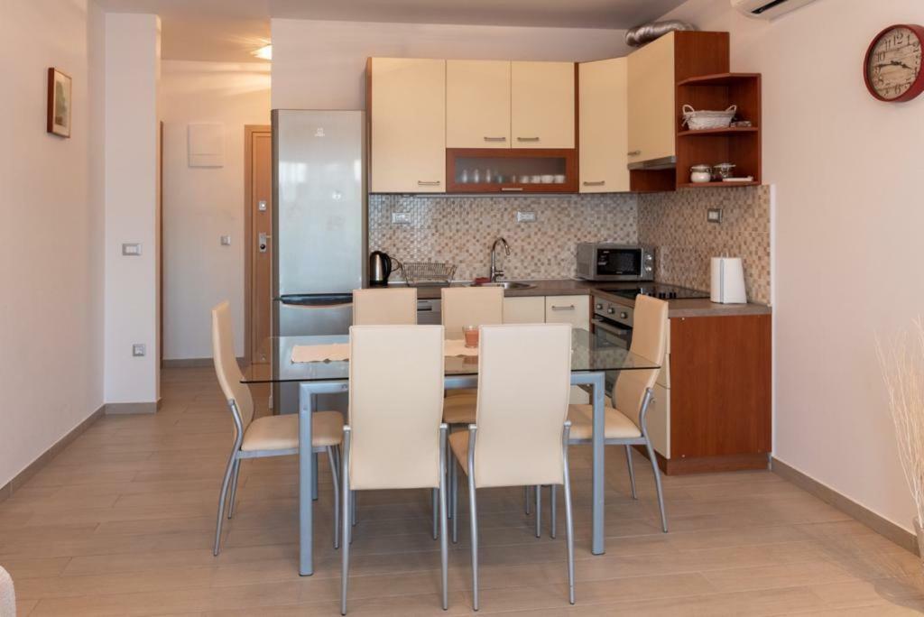 Apartment Marina Трогір Екстер'єр фото